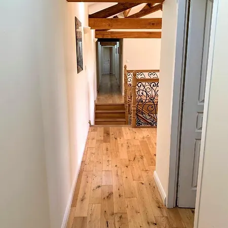 Prázdninový dům La Grange Des Bardins - Piscine Interieure, Sauna, Bar *