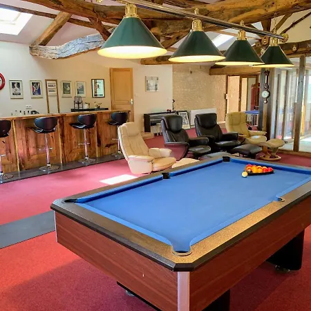 La Grange Des Bardins - Piscine Interieure, Sauna, Bar Prázdninový dům